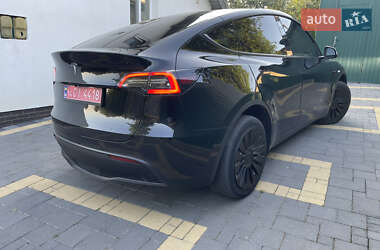 Позашляховик / Кросовер Tesla Model Y 2022 в 
