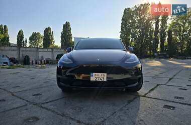 Внедорожник / Кроссовер Tesla Model Y 2023 в 