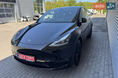 Внедорожник / Кроссовер Tesla Model Y 2023 в 