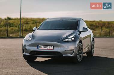 Внедорожник / Кроссовер Tesla Model Y 2024 в 