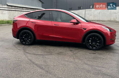 Внедорожник / Кроссовер Tesla Model Y 2023 в 