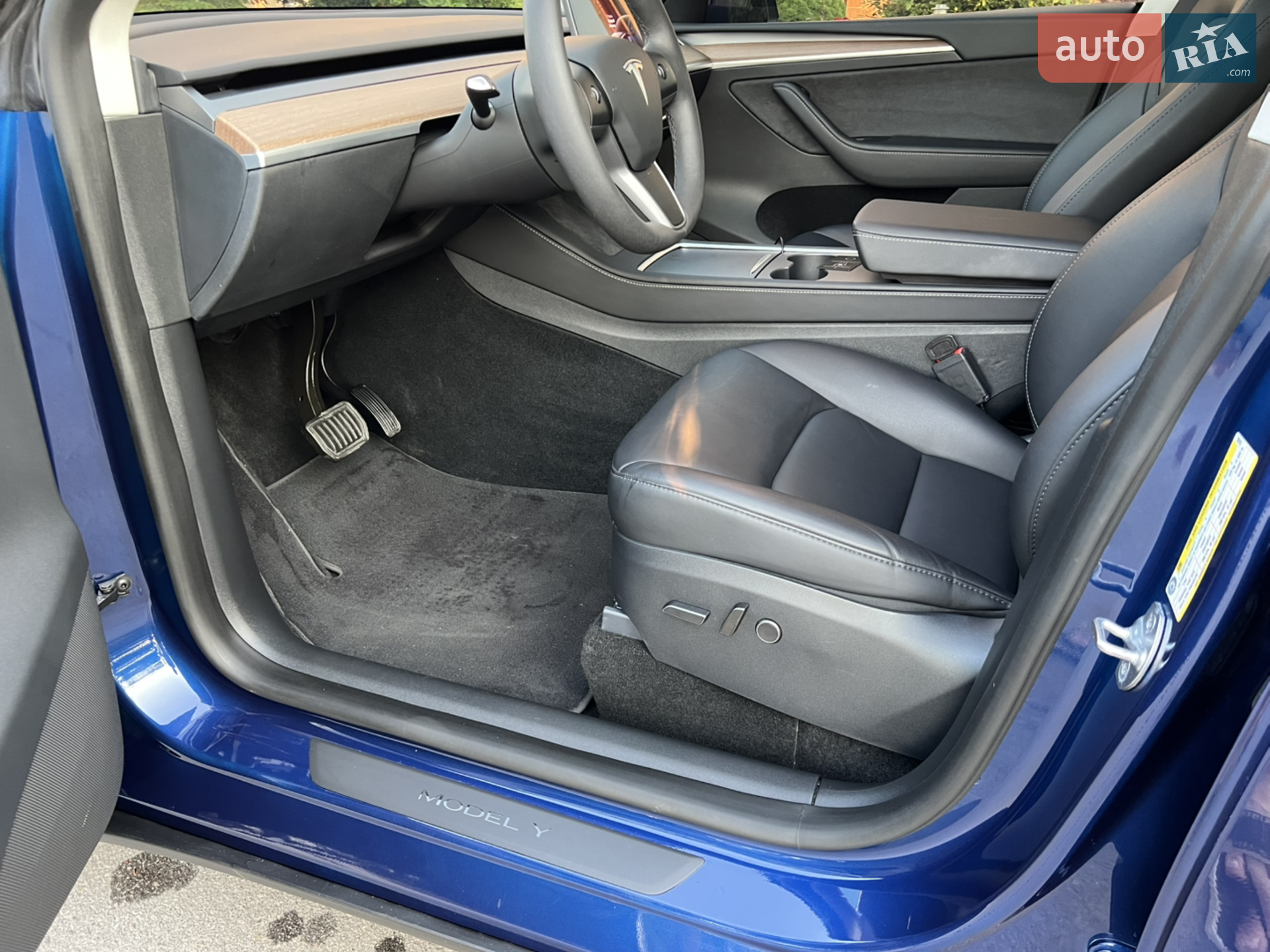 2024 Tesla Model Y - мініатюра 25