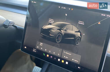 Внедорожник / Кроссовер Tesla Model Y 2024 в 