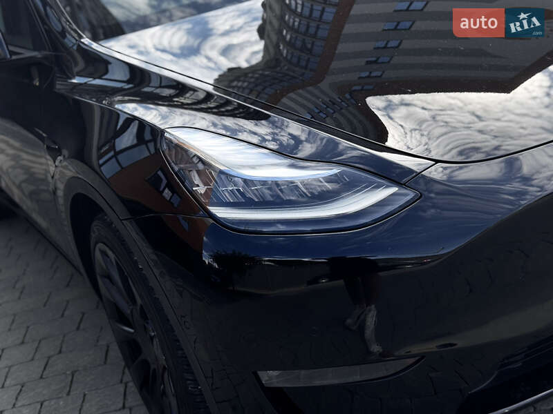 Внедорожник / Кроссовер Tesla Model Y 2020 в Ивано-Франковске