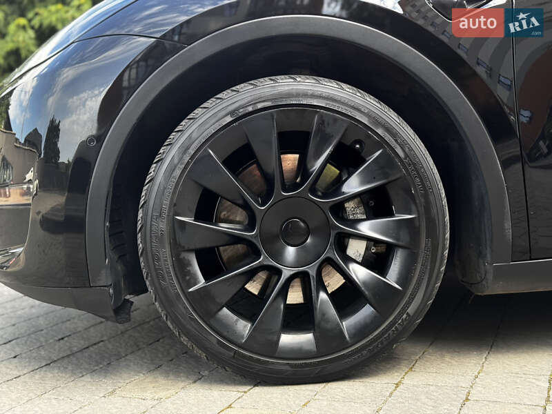 Внедорожник / Кроссовер Tesla Model Y 2020 в Ивано-Франковске