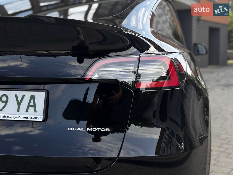 Внедорожник / Кроссовер Tesla Model Y 2020 в Ивано-Франковске