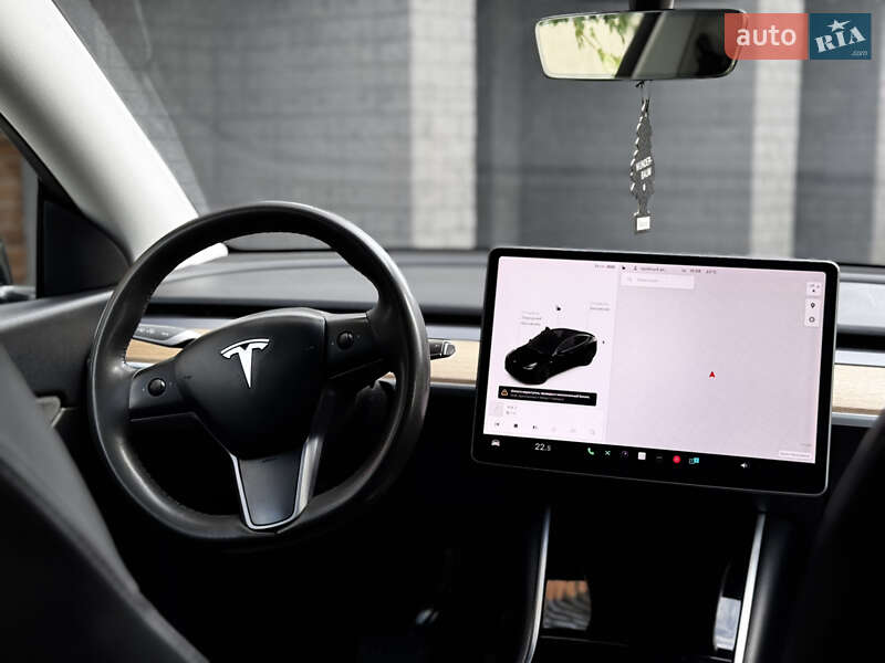 Внедорожник / Кроссовер Tesla Model Y 2020 в Ивано-Франковске