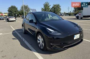 Позашляховик / Кросовер Tesla Model Y 2023 в Києві