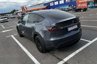 Внедорожник / Кроссовер Tesla Model Y 2023 в 