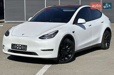Позашляховик / Кросовер Tesla Model Y 2023 в 
