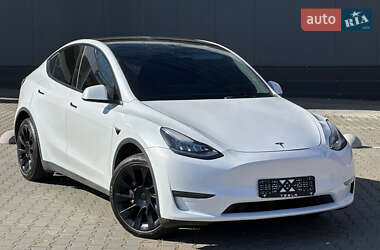 Позашляховик / Кросовер Tesla Model Y 2023 в 