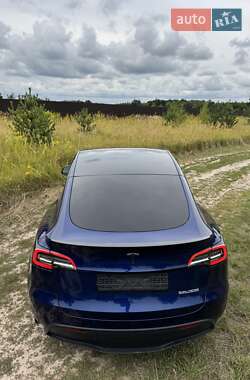 Внедорожник / Кроссовер Tesla Model Y 2023 в 
