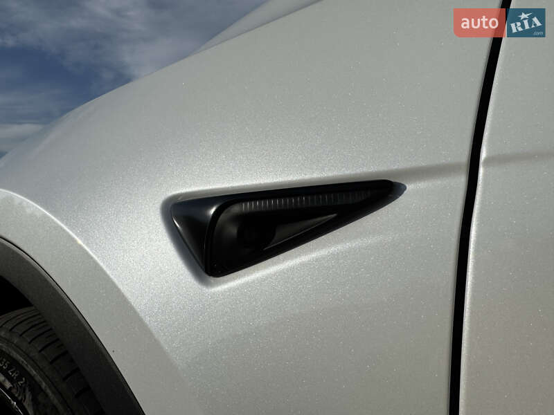 Позашляховик / Кросовер Tesla Model Y 2022 в Сумах фото 29 Позашляховик / Кросовер Tesla Model Y 2022 в Сумах