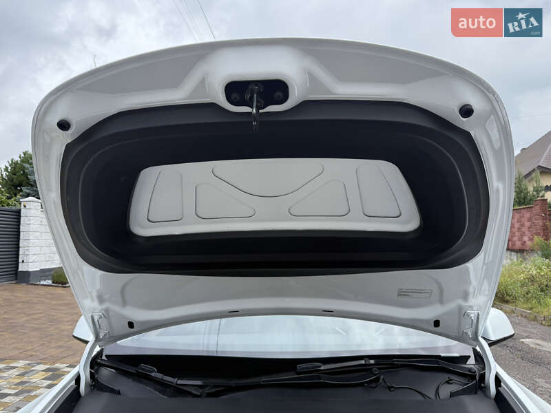 Внедорожник / Кроссовер Tesla Model Y 2023 в Ровно фото 25 Внедорожник / Кроссовер Tesla Model Y 2023 в Ровно