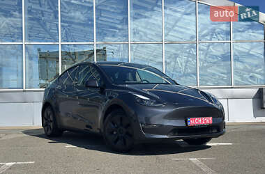 Внедорожник / Кроссовер Tesla Model Y 2024 в 
