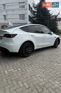 Внедорожник / Кроссовер Tesla Model Y 2020 в 