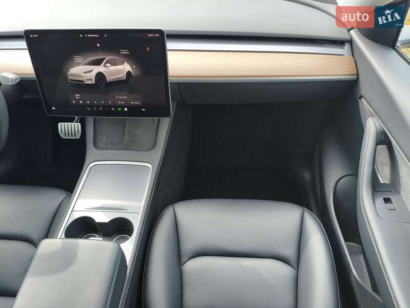 Позашляховик / Кросовер Tesla Model Y 2022 в Києві