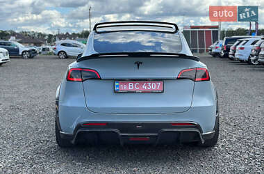 Позашляховик / Кросовер Tesla Model Y 2021 в 