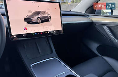 Позашляховик / Кросовер Tesla Model Y 2023 в 