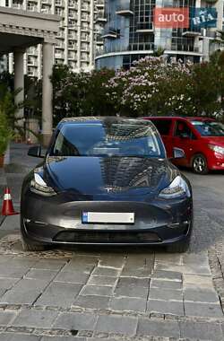 Внедорожник / Кроссовер Tesla Model Y 2021 в 