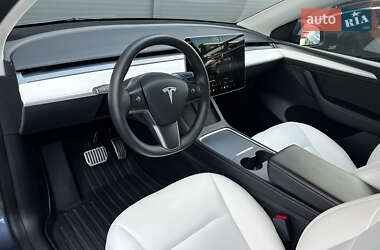 Внедорожник / Кроссовер Tesla Model Y 2023 в 