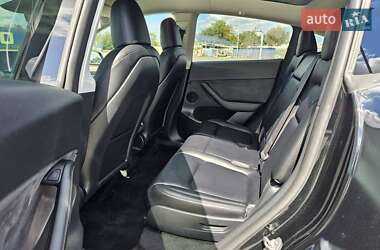 Внедорожник / Кроссовер Tesla Model Y 2023 в 