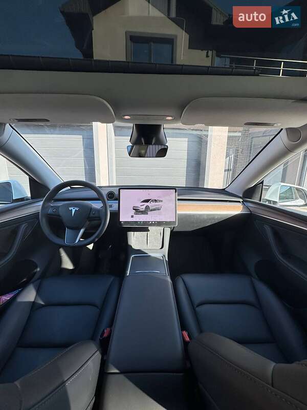 Внедорожник / Кроссовер Tesla Model Y 2023 в Запорожье