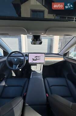 Внедорожник / Кроссовер Tesla Model Y 2023 в 