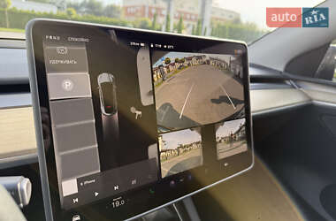 Внедорожник / Кроссовер Tesla Model Y 2023 в 