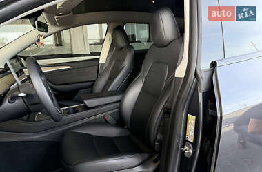 Внедорожник / Кроссовер Tesla Model Y 2023 в 