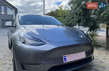 Внедорожник / Кроссовер Tesla Model Y 2024 в 