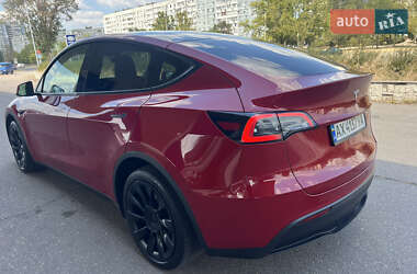 Позашляховик / Кросовер Tesla Model Y 2022 в 