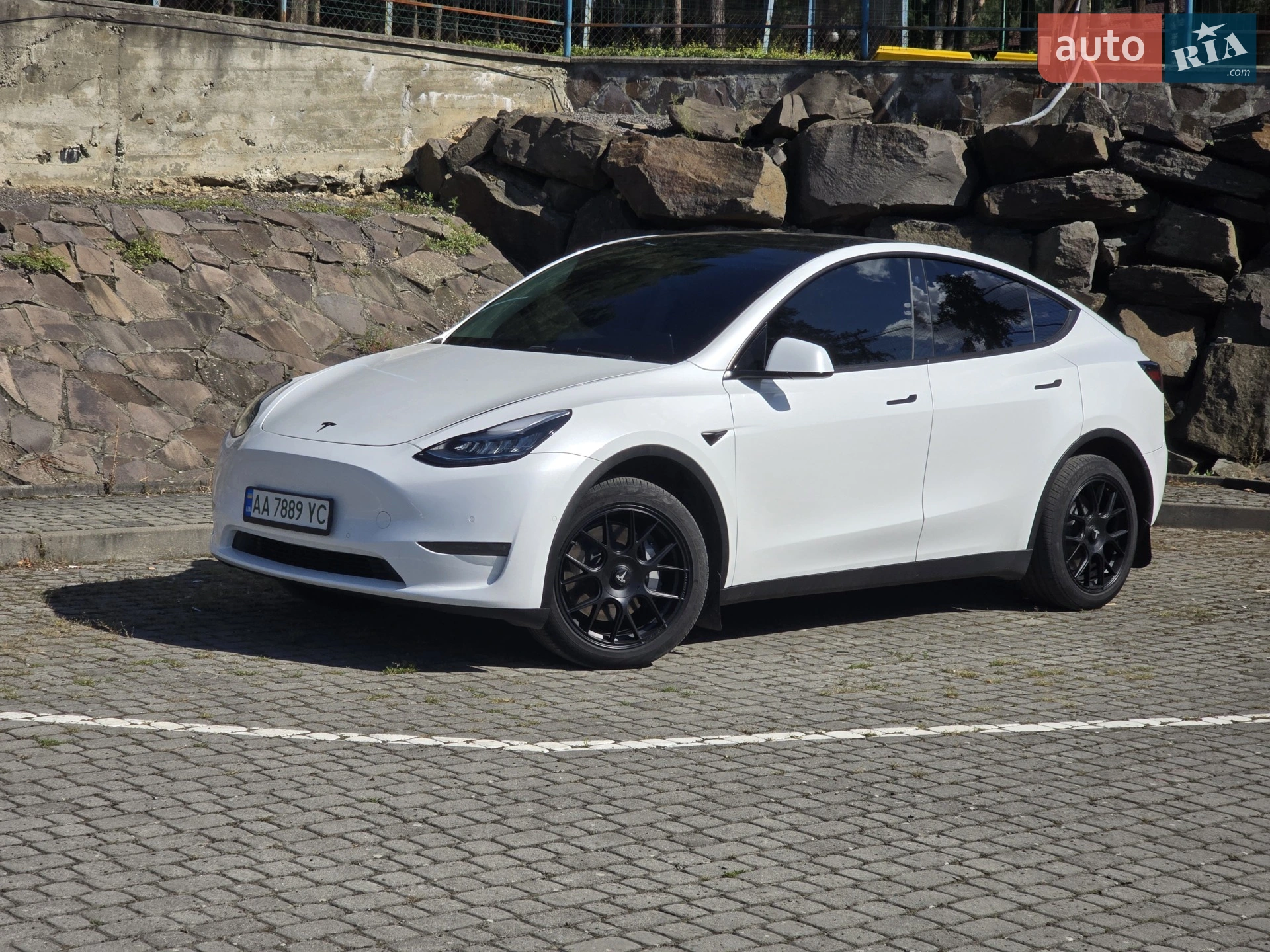 2021 Tesla Model Y - мініатюра 5