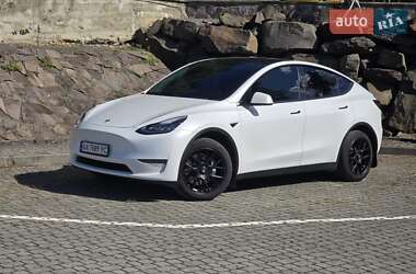 Внедорожник / Кроссовер Tesla Model Y 2021 в 