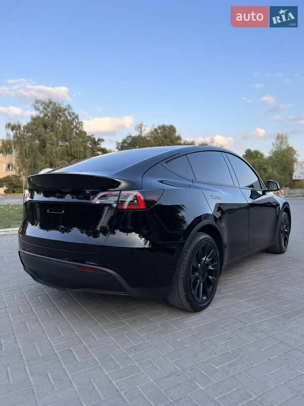 Позашляховик / Кросовер Tesla Model Y 2021 в Тернополі
