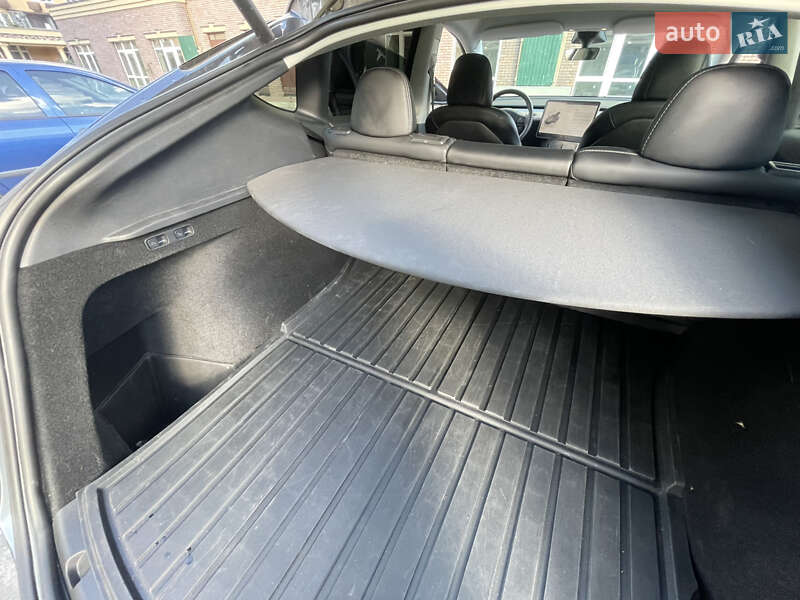 Внедорожник / Кроссовер Tesla Model Y 2022 в Софиевской Борщаговке