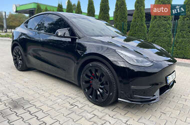Внедорожник / Кроссовер Tesla Model Y 2023 в 
