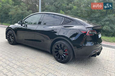 Внедорожник / Кроссовер Tesla Model Y 2023 в 