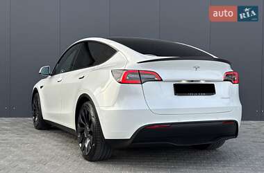 Внедорожник / Кроссовер Tesla Model Y 2022 в 