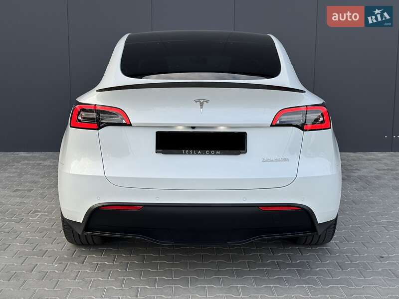 Позашляховик / Кросовер Tesla Model Y 2022 в Луцьку