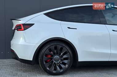 Внедорожник / Кроссовер Tesla Model Y 2022 в 