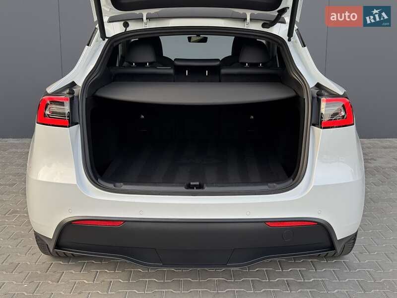 Позашляховик / Кросовер Tesla Model Y 2022 в Луцьку