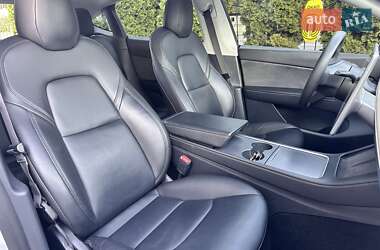 Позашляховик / Кросовер Tesla Model Y 2020 в 