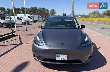 Внедорожник / Кроссовер Tesla Model Y 2022 в 