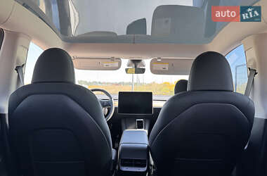 Внедорожник / Кроссовер Tesla Model Y 2022 в 