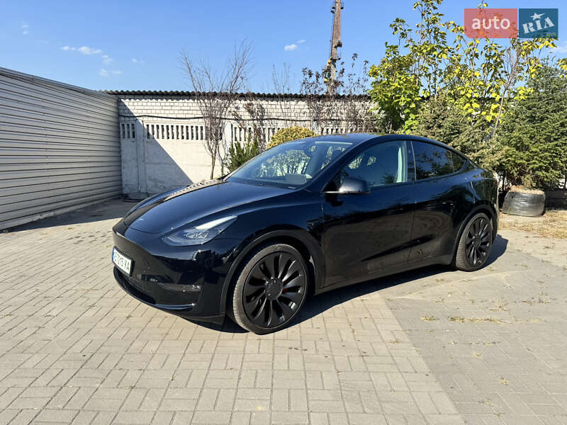 Внедорожник / Кроссовер Tesla Model Y 2024 в Днепре фото 5 Внедорожник / Кроссовер Tesla Model Y 2024 в Днепре