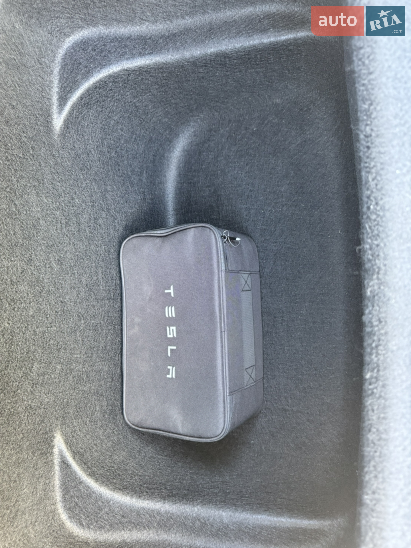 2024 Tesla Model Y - мініатюра 6