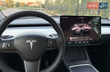 Позашляховик / Кросовер Tesla Model Y 2022 в 