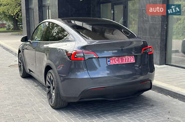 Позашляховик / Кросовер Tesla Model Y 2022 в 