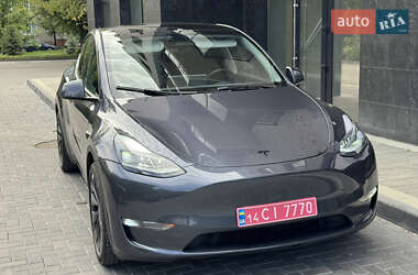 Позашляховик / Кросовер Tesla Model Y 2022 в 